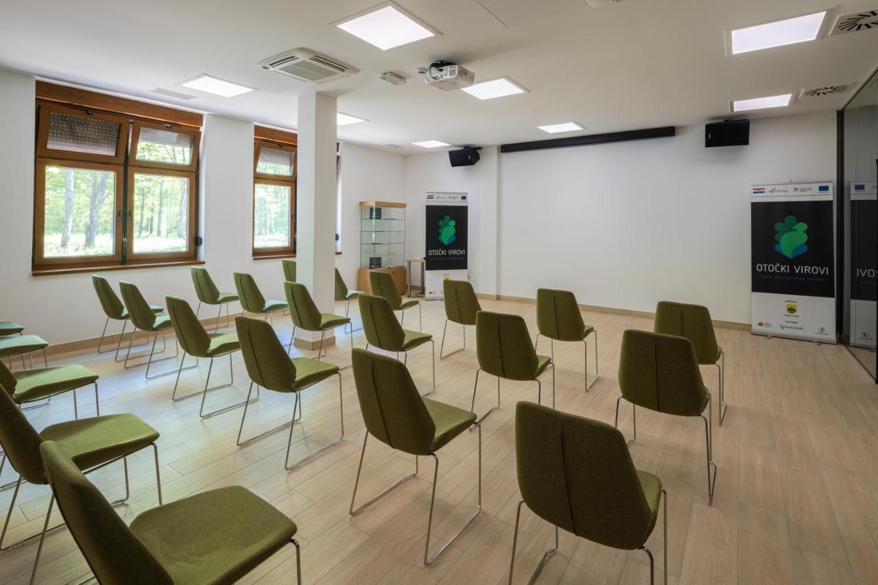 Otocki Virovi Hostel Otok  Екстериор снимка